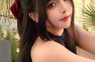 在看Sayo Momo的星穹铁道大黑塔时，其实内心的OS全在原图展现的美